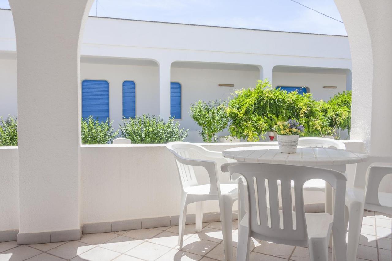 Villa Casa Riccione à Marina di Mancaversa Extérieur photo