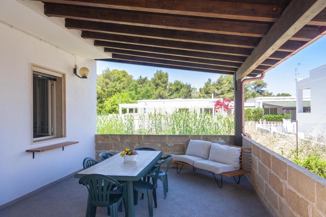Villa Casa Riccione à Marina di Mancaversa Extérieur photo